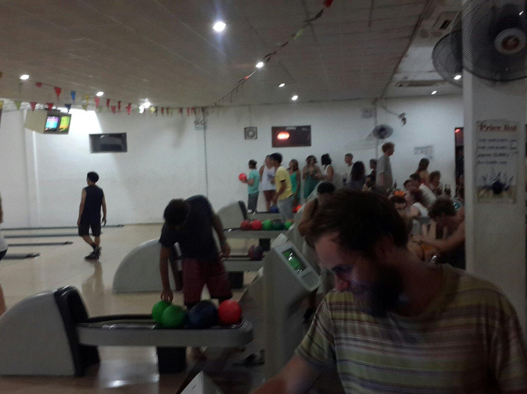 Luang Prabang Bowling Alley-琅勃拉邦必去景点