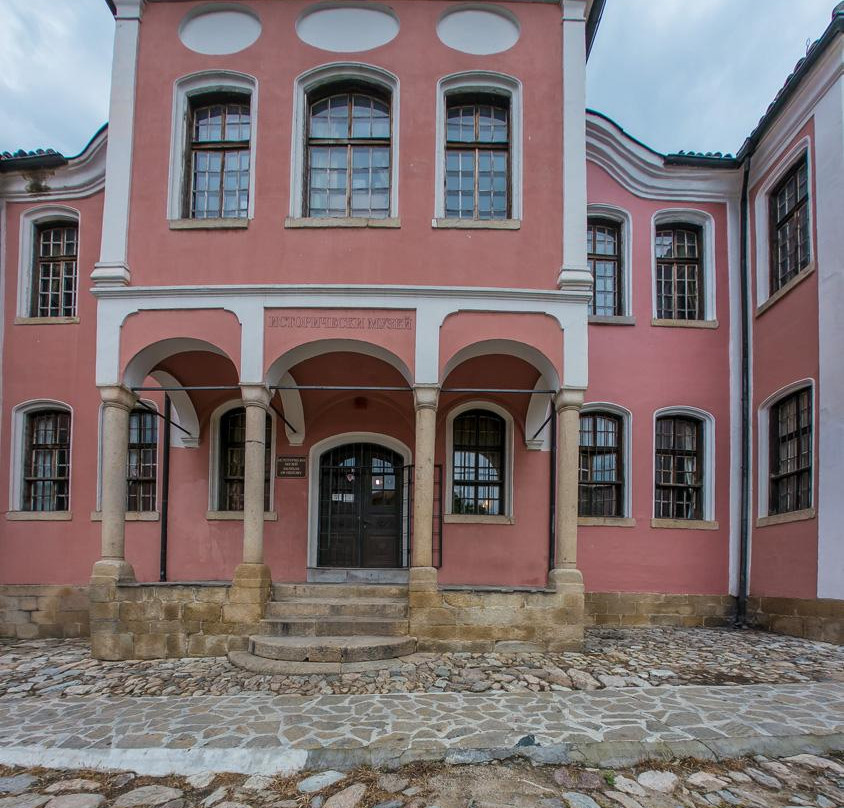 Historical Museum of Karlovo景点图片