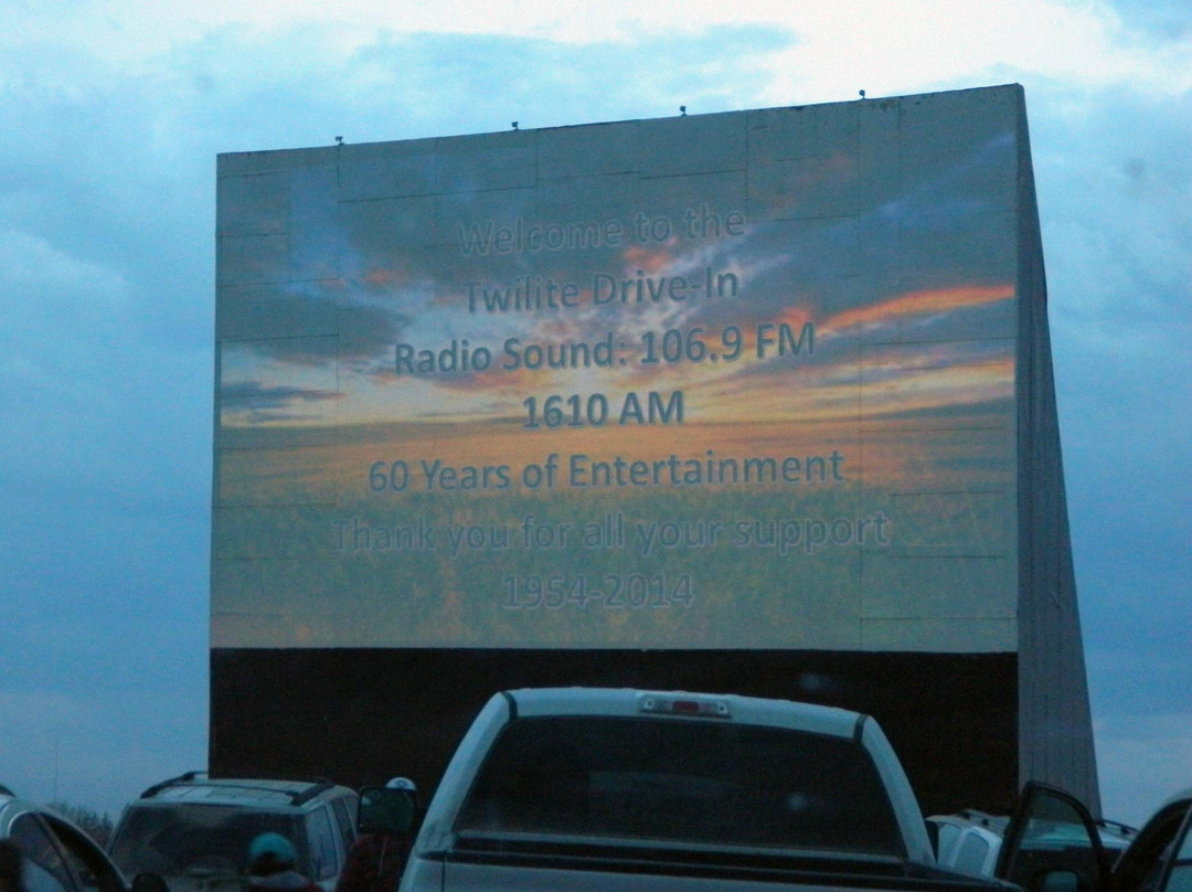 Twilite Drive-in Theatre-Wolseley必去景点