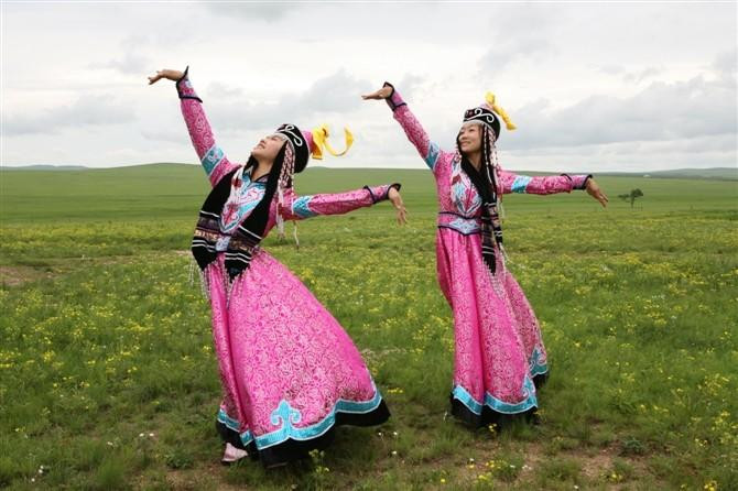 内蒙古自治政府成立大会会址-乌兰浩特市必去景点