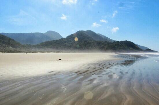 Carambore Beach景点图片