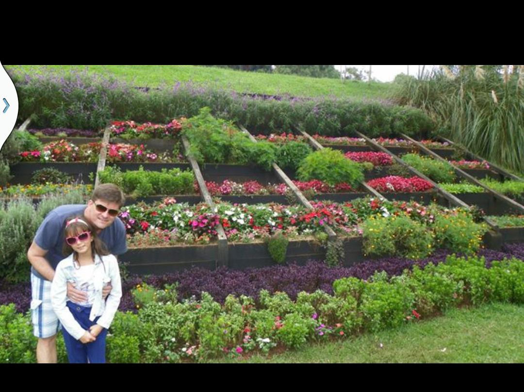 Amantikir Park-坎普斯－杜若尔当必去景点