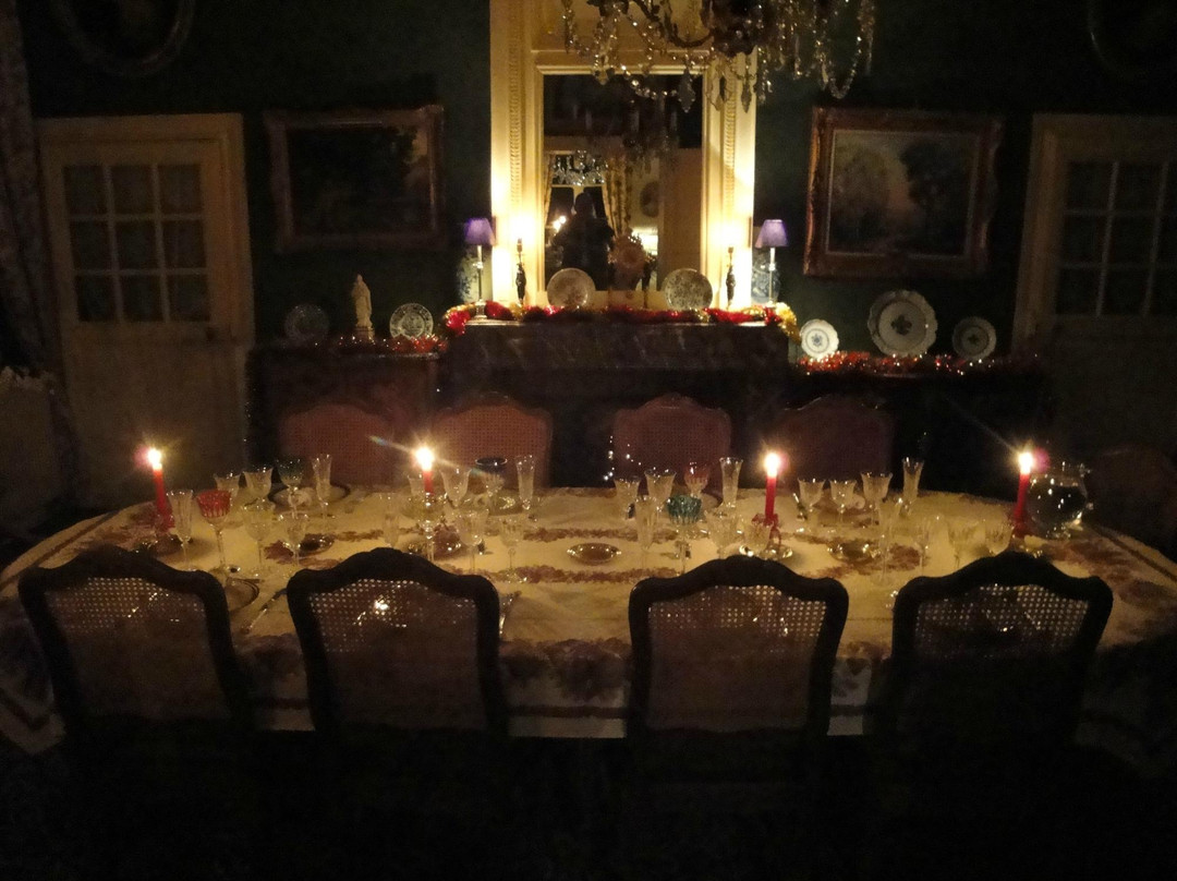Le Chateau De Jenlain