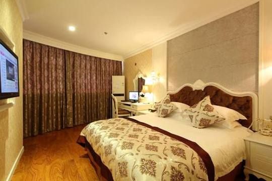 忆江南假日酒店主图