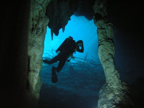 Easy Chango-图伦必去景点