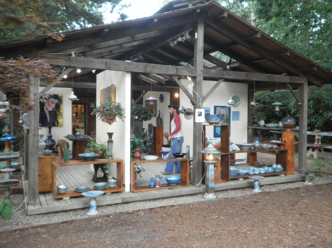 Scargo Stoneware Pottery & Art Gallery景点图片