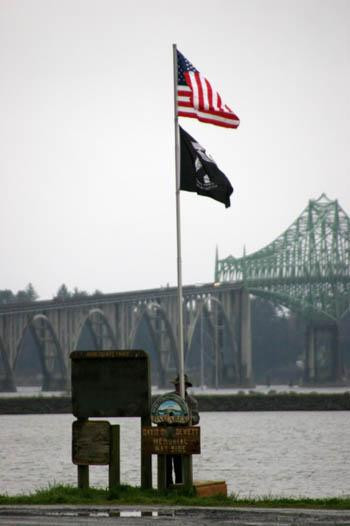 David Dewett Veterans Memorial-North Bend必去景点
