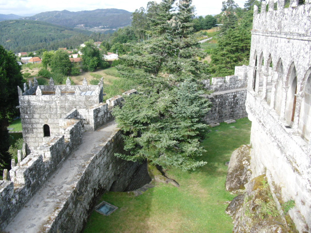 Castelo de Soutomaior景点图片