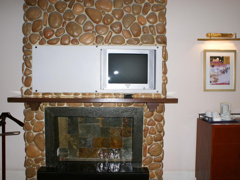 88号鹅岭公园酒店(重庆鹅岭栈桥印制贰厂店)主图