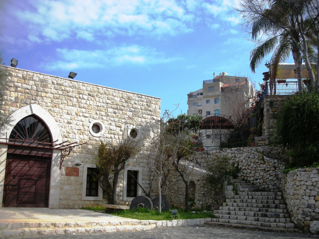 Zouq Mkayel酒店住宿-Almond Blooms Guest House