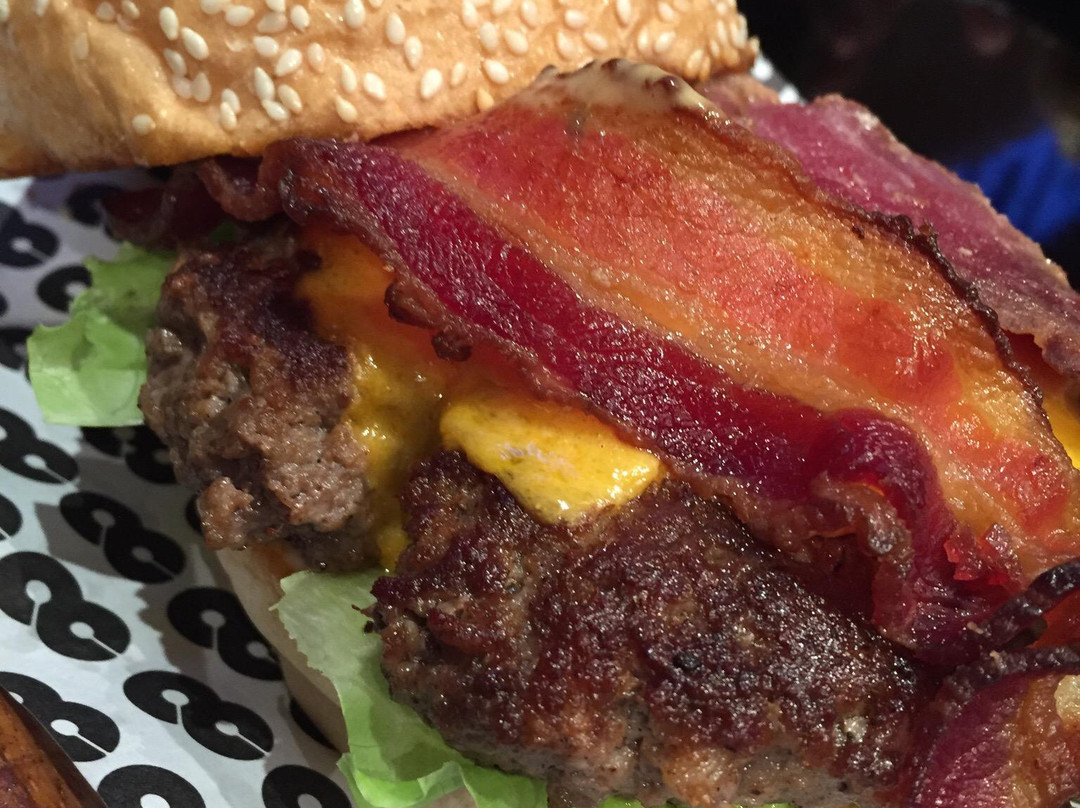 8 Cuts Burger Blends