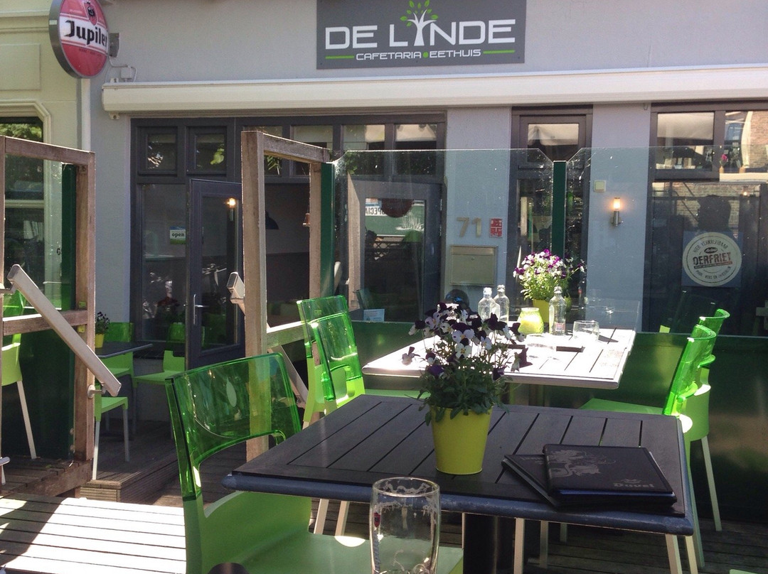 Colijnsplaat餐馆和美食-Eetcafe De Linde