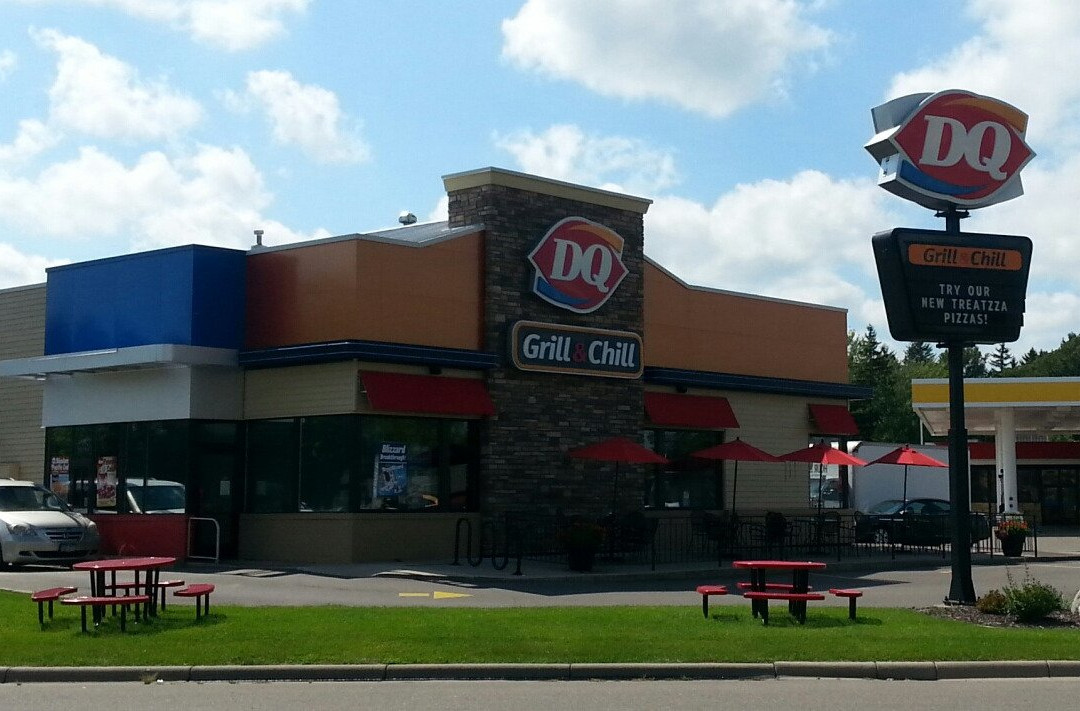 Delano餐馆和美食-Dairy Queen Grill & Chill