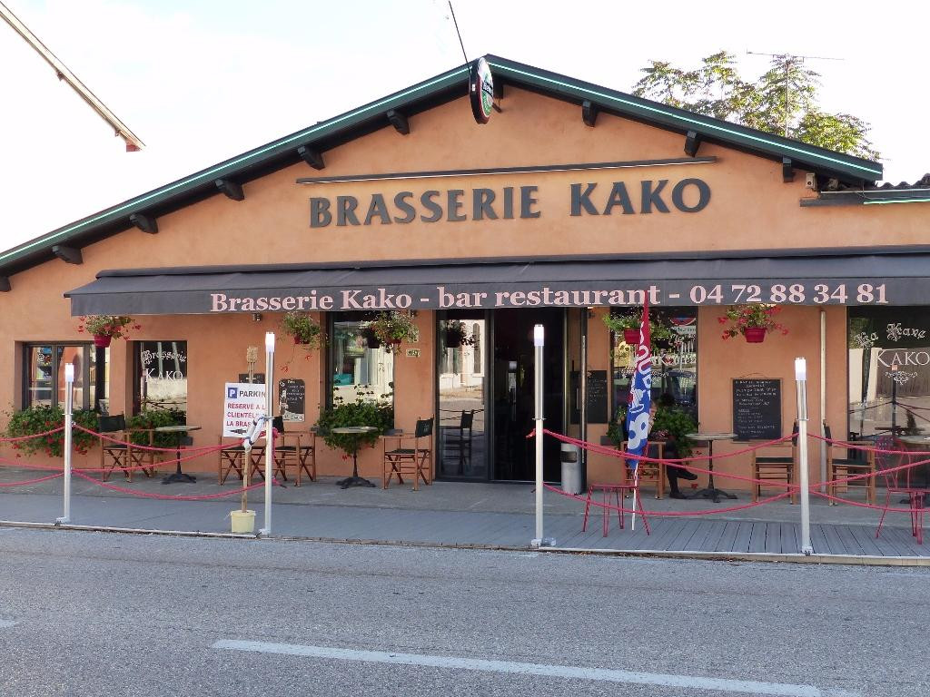 Bressolles餐馆和美食-Brasserie Kako