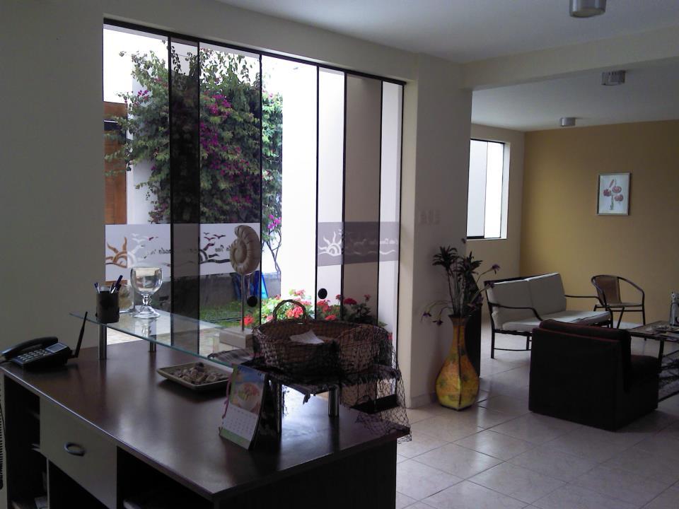 Costa Dorada Inn Hotel-浴室