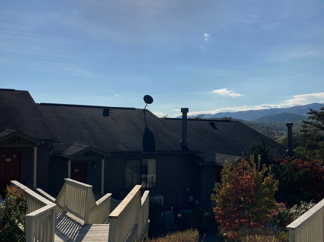 Creekside Village