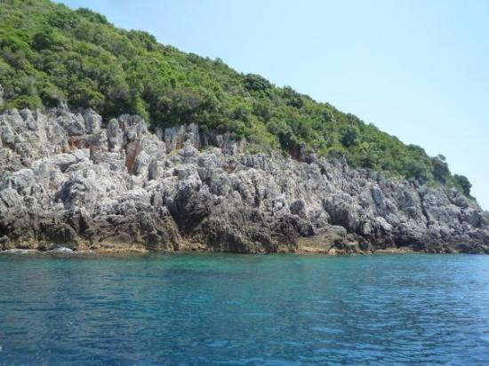 Dhermiu旅游攻略图片