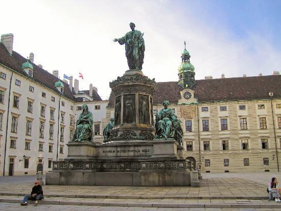Strauss Concert Hofburg Palace-维也纳必去景点