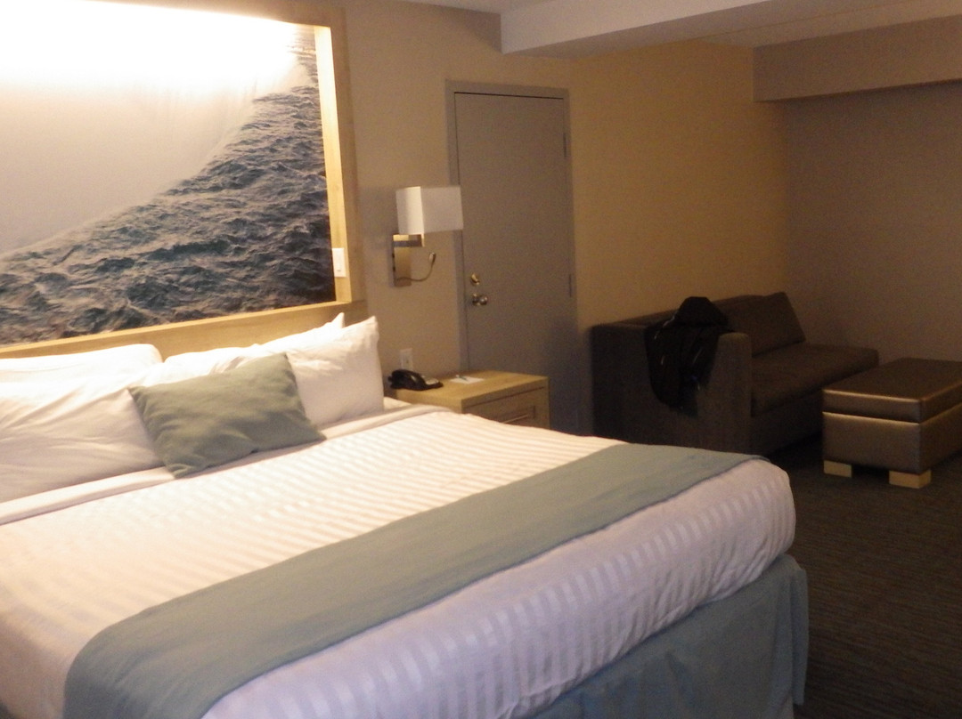 帝国酒店和套房主图