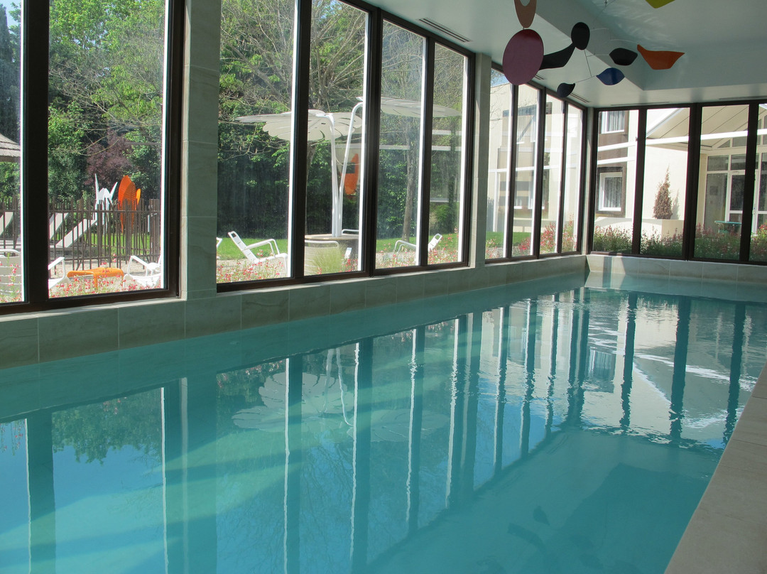 Hotel Les Nomades主图