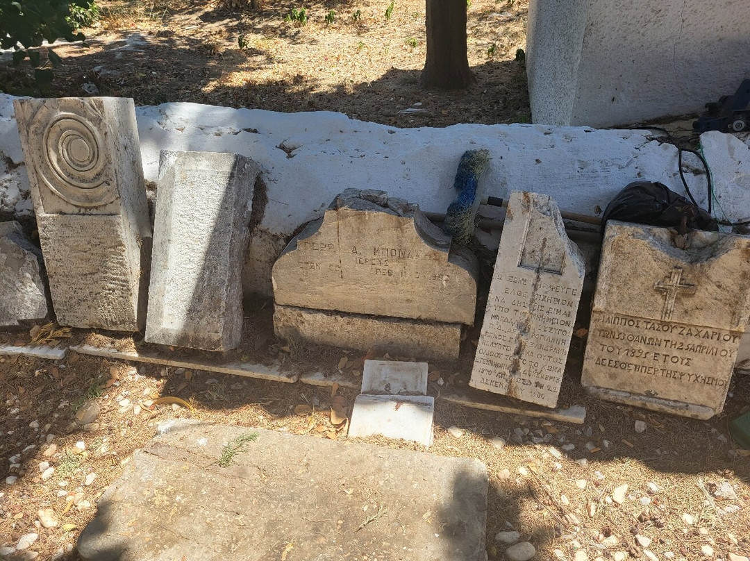 Skiathos Cemetery景点图片