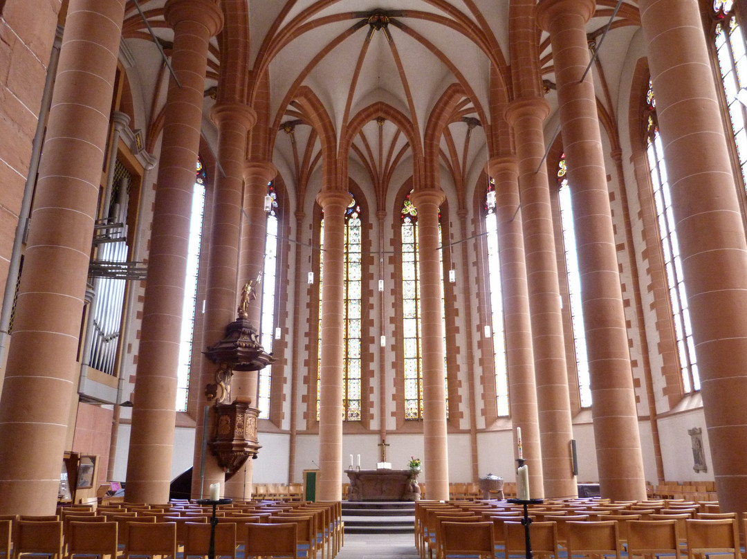Church of the Holy Ghost (Heiliggeistkirche)景点图片