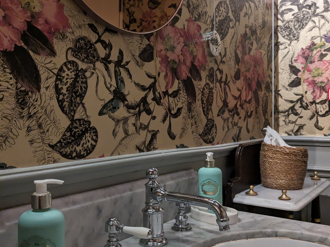 Palazzo Bifora主图