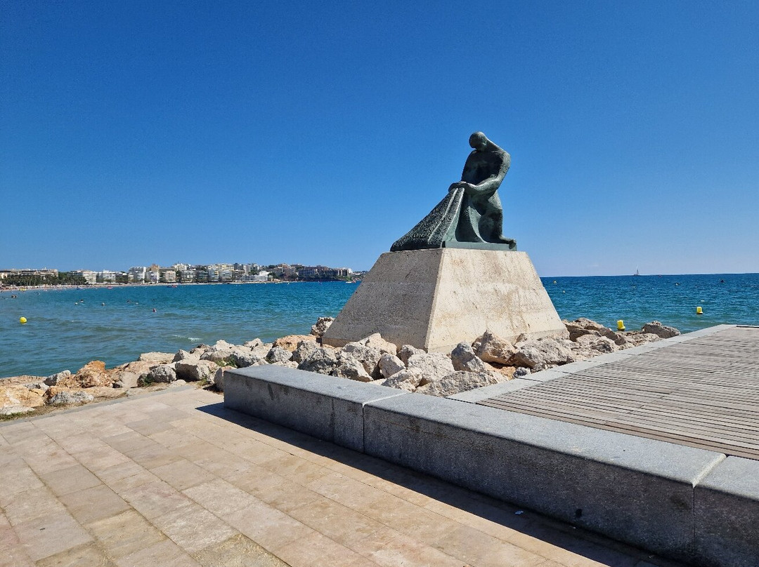 Monument Al Pescador景点图片
