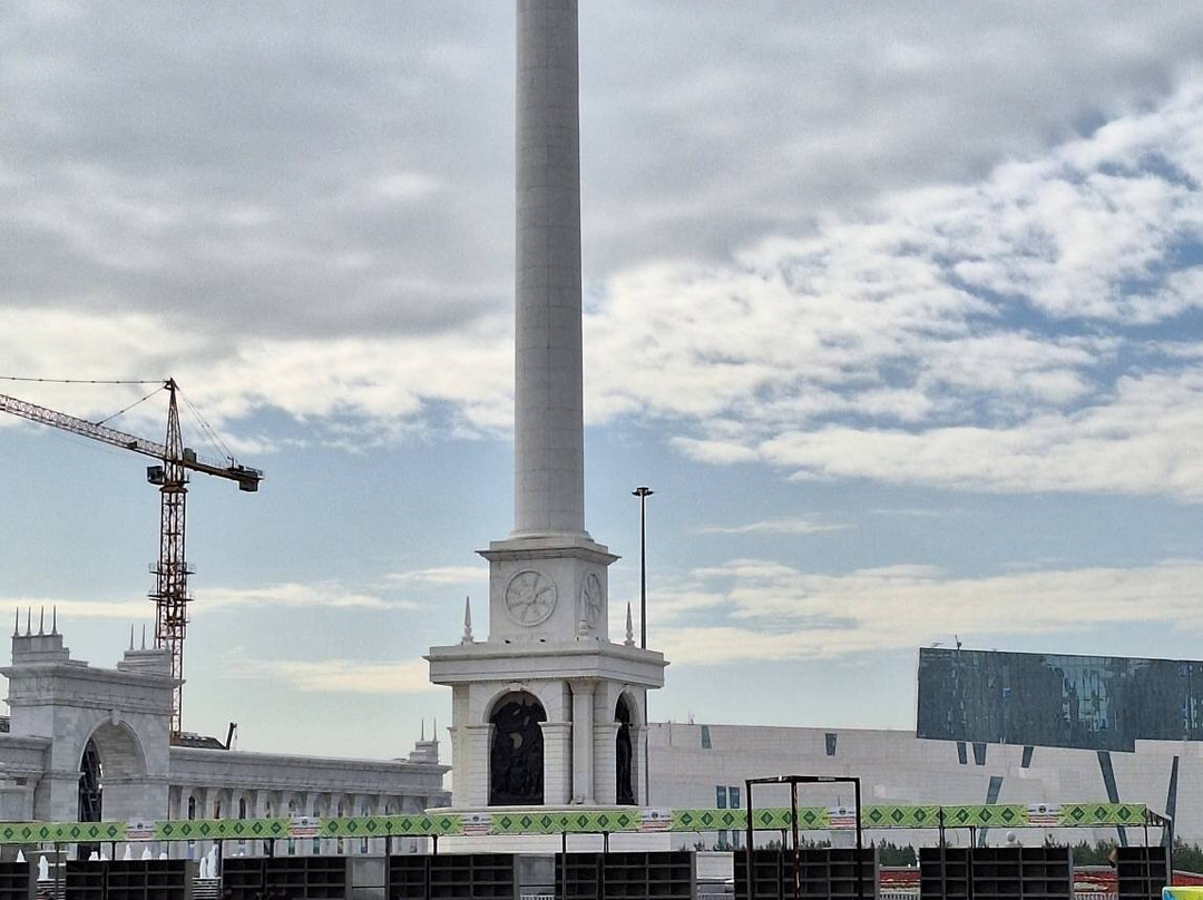 Independence Square and Kazak Eli Monument-努尔苏丹必去景点