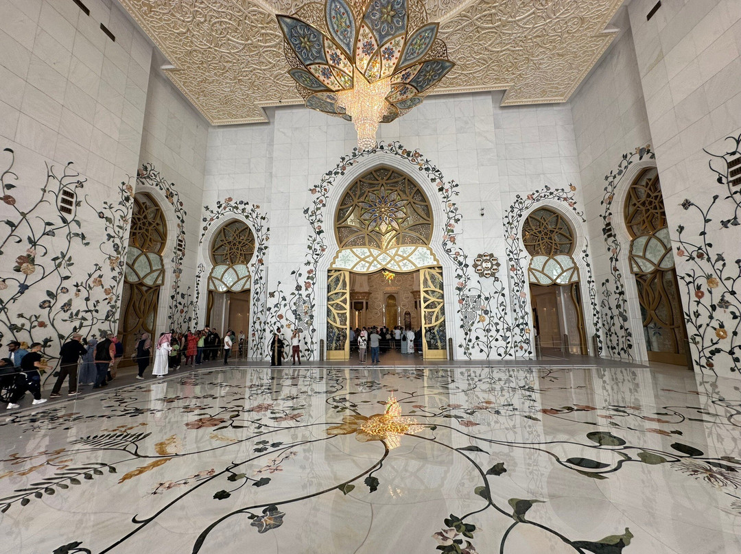 ARABIAN EXPLORE TOURS AND TRAVELS LLC-阿布扎比必去景点