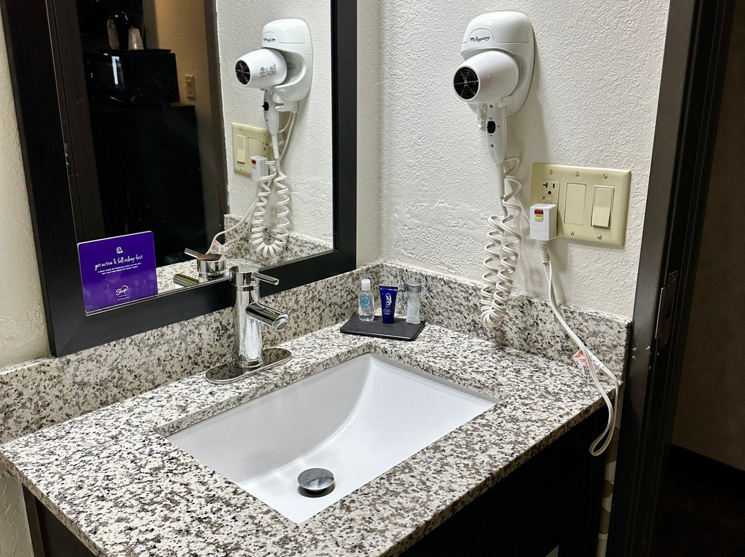 Sleep Inn & Suites主图