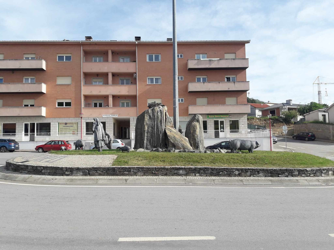 Rotunda Do Porco Bísaro景点图片