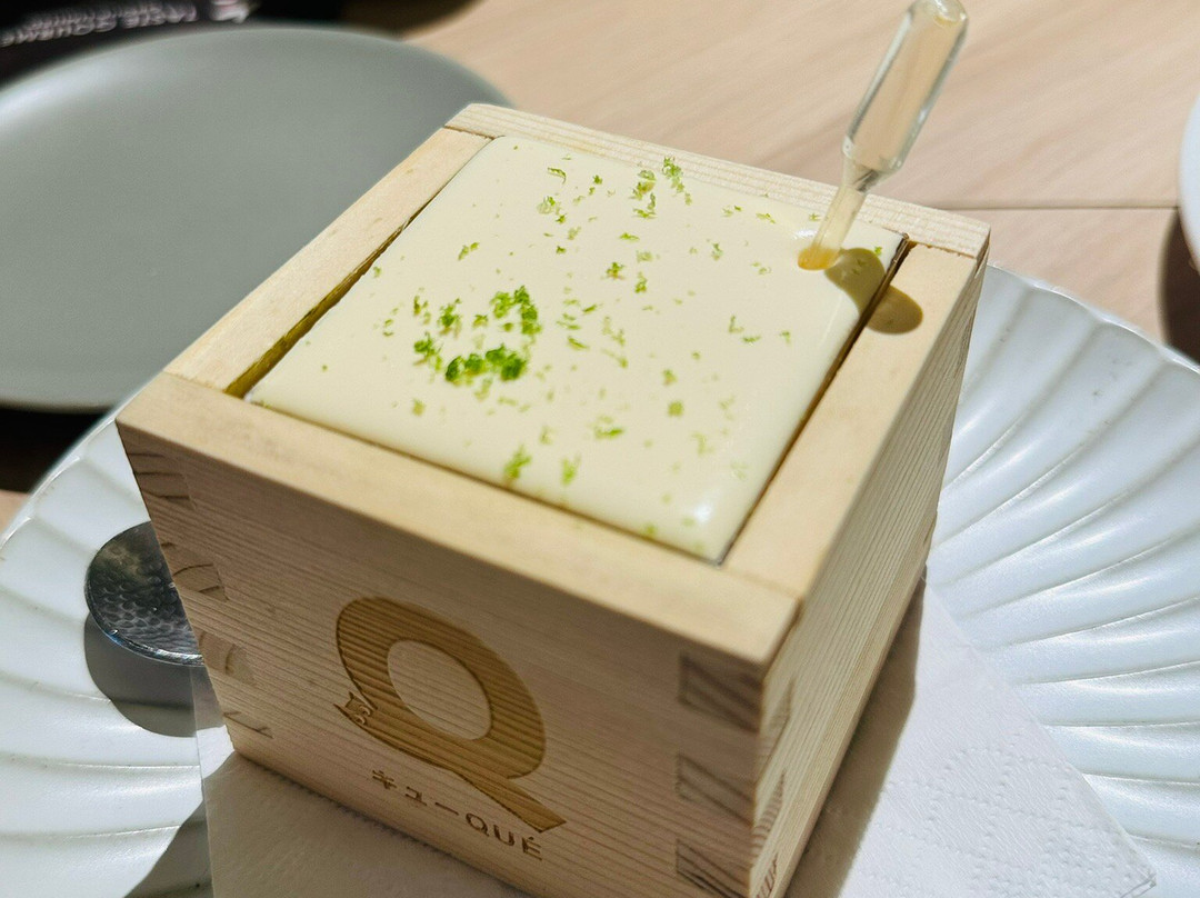 QUE (Hysan Place, Causeway Bay)主图