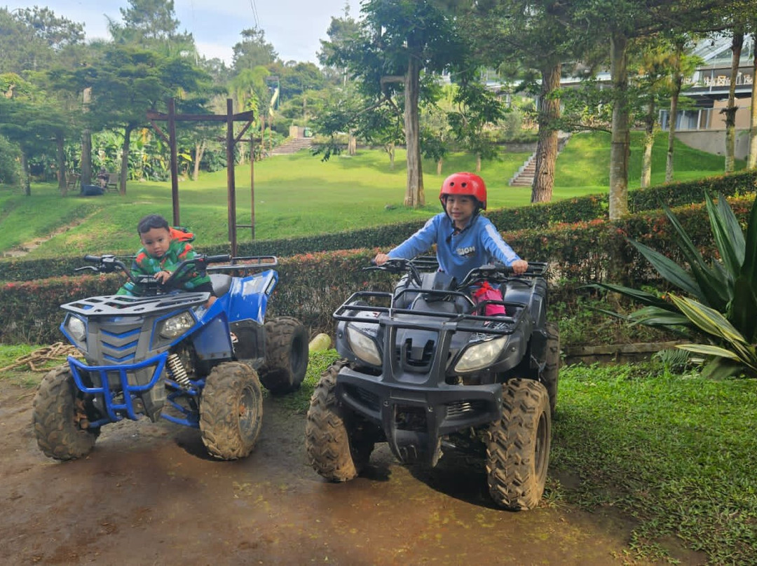 伦邦阿斯利度假酒店主图