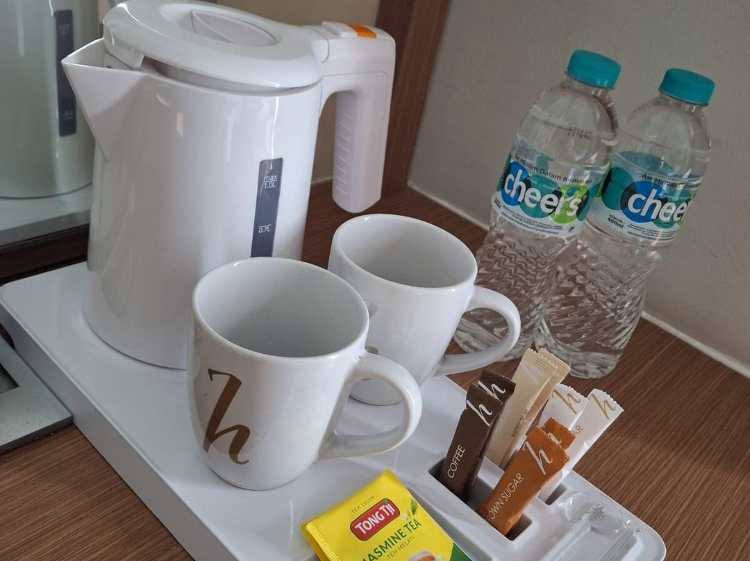 Astanaraya Suites Hotel主图