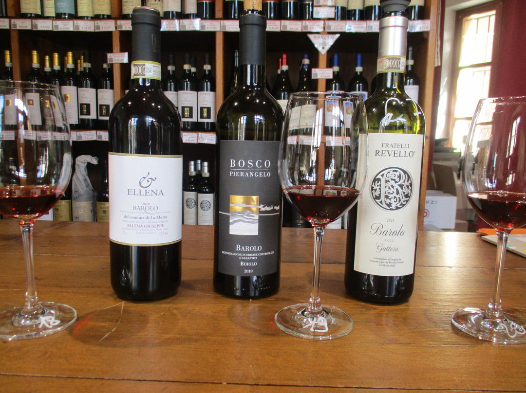 Cantina Comunale di La Morra-拉莫拉必去景点