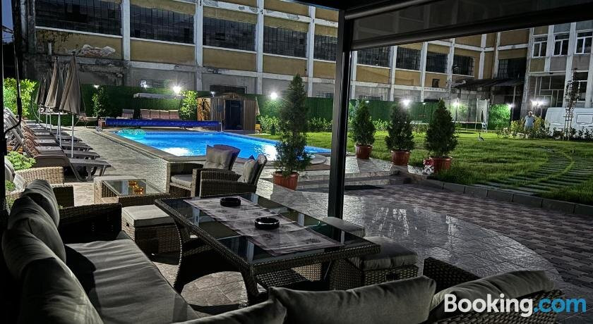 Paradise Hotel - Hotel Rai主图