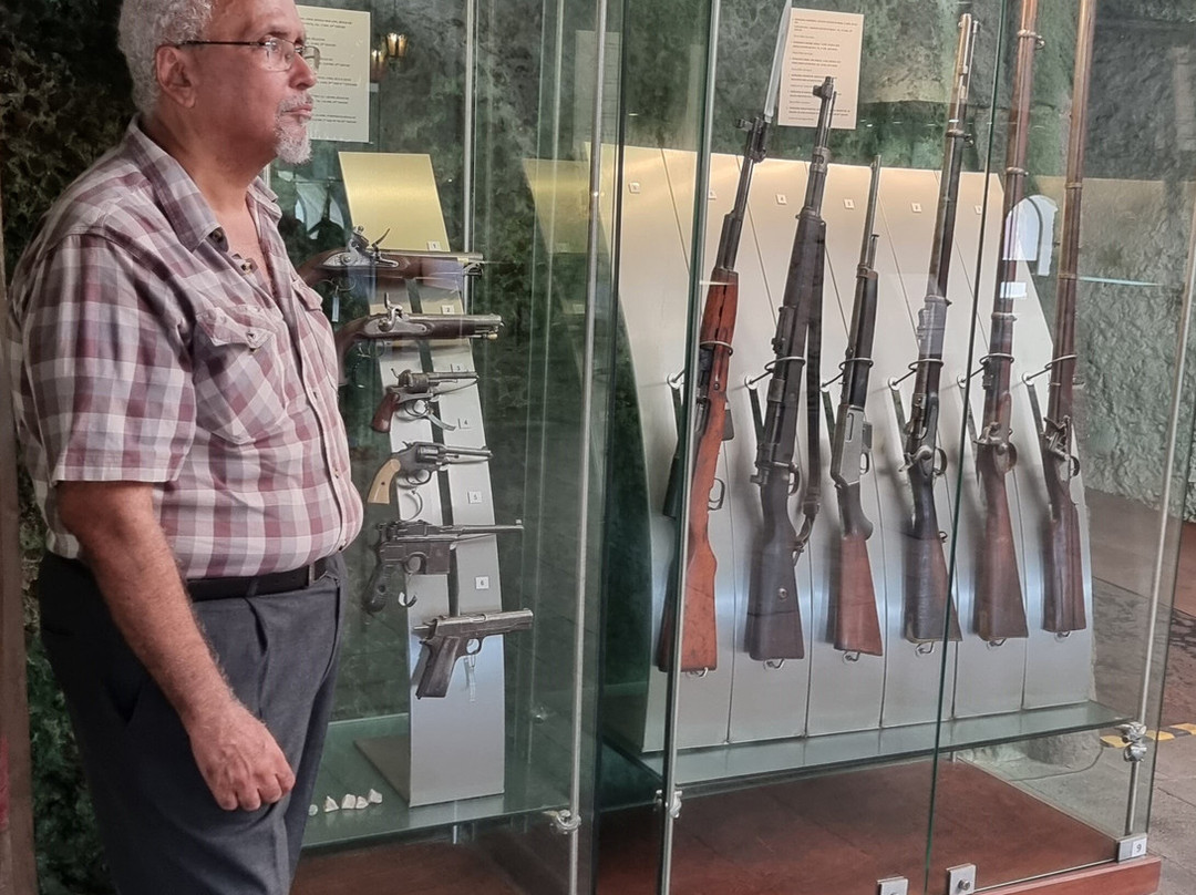 Museu Militar dos Acores-蓬塔德尔加达必去景点