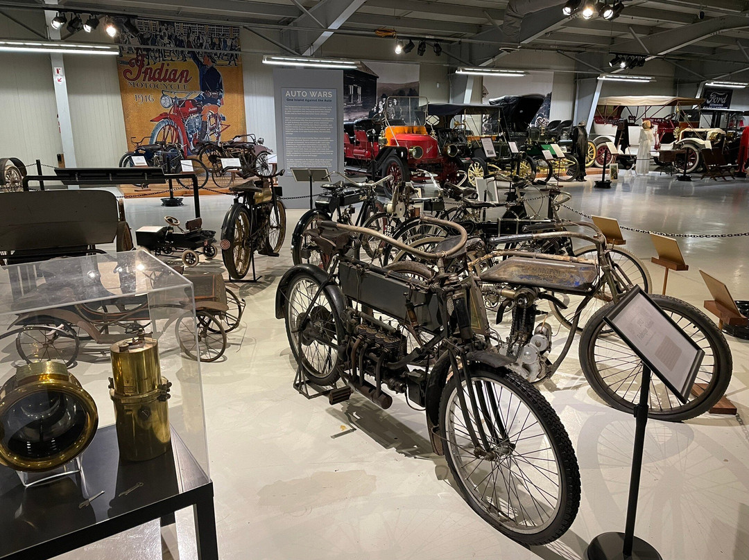 The Seal Cove Auto Museum景点图片