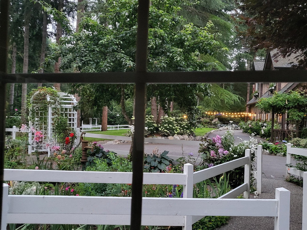 Bear's Lair Bed & Breakfast主图