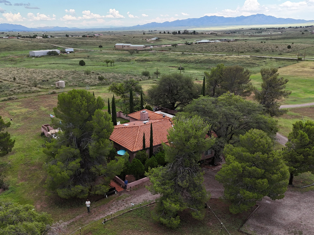 Xanadu Ranch GetAway / Private Guest Rooms / Guest Ranch & Horse Motel主图