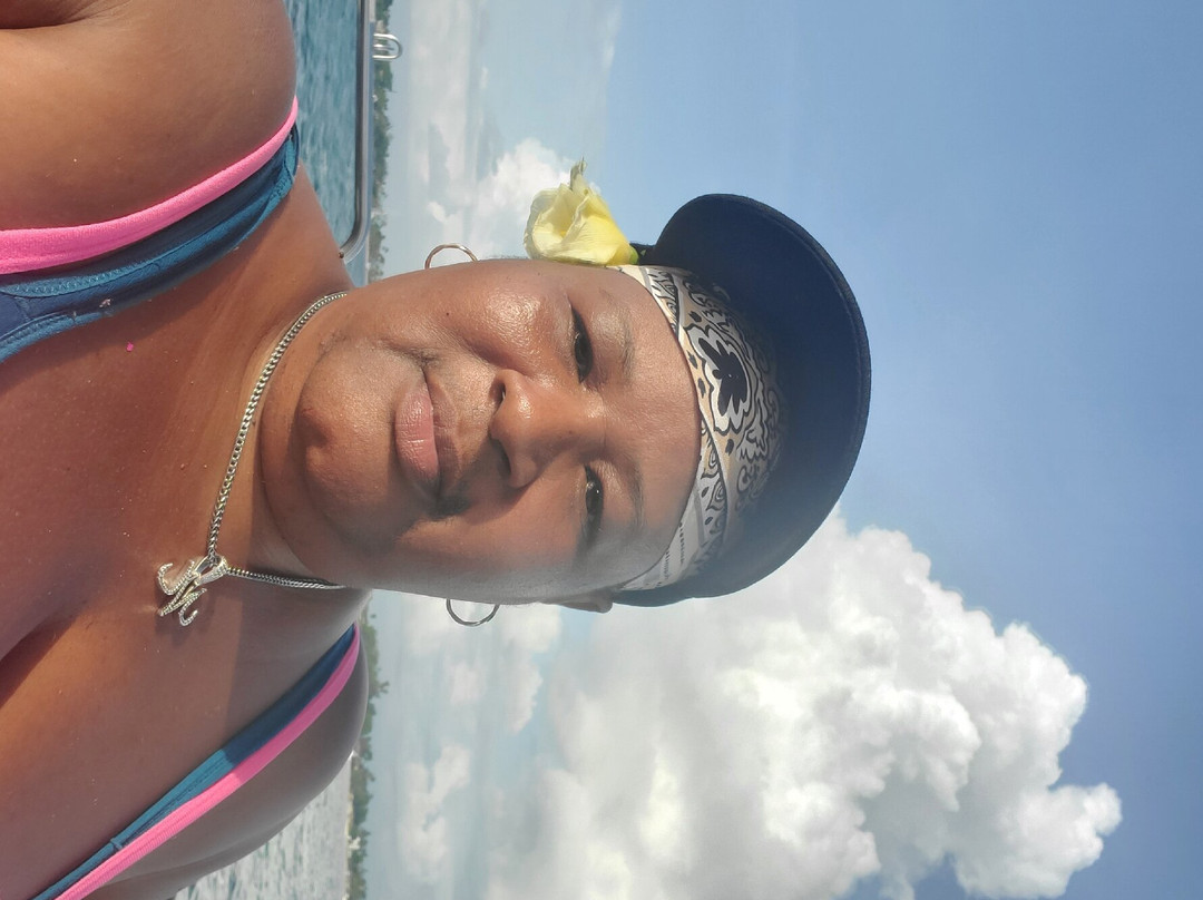Jamaican Luxury Boats-内格里尔必去景点