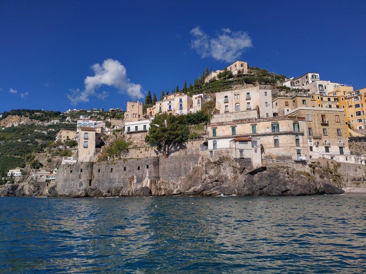 索罗米塔旅馆-官方