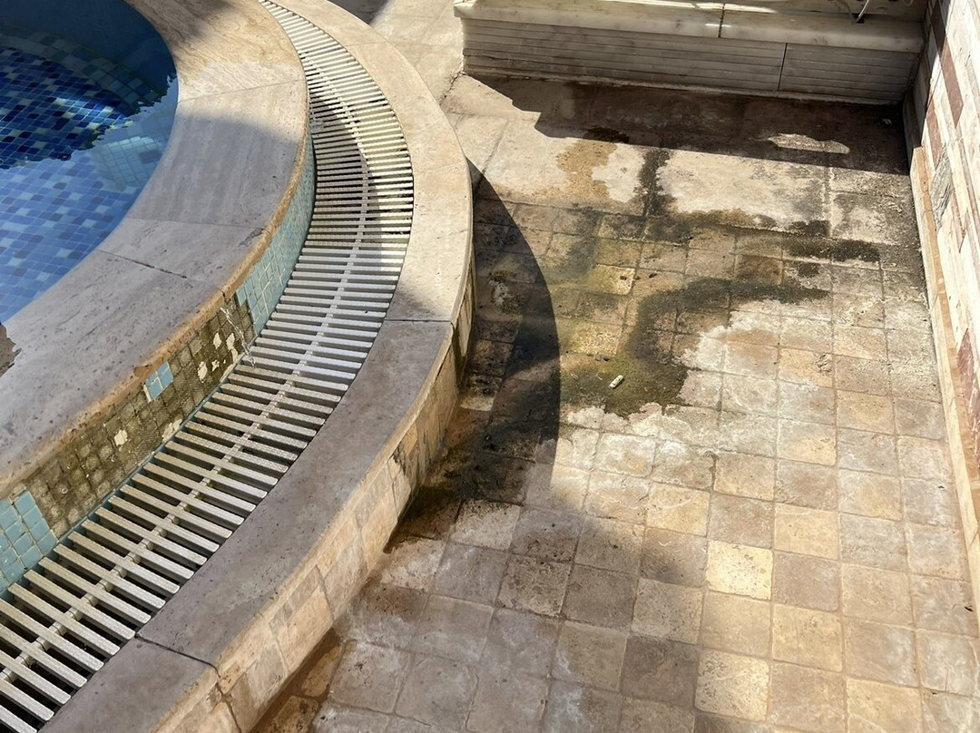 BC水疗酒店主图