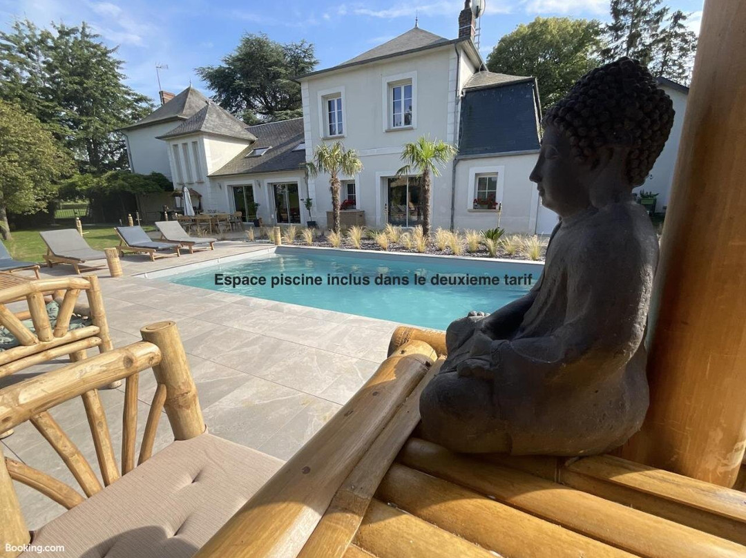 Le petit manoir主图