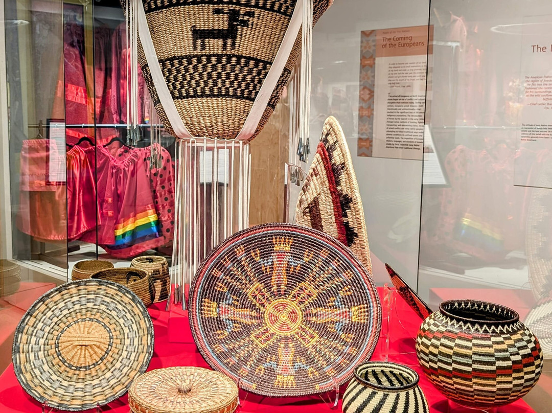 Spurlock Museum-厄巴纳必去景点