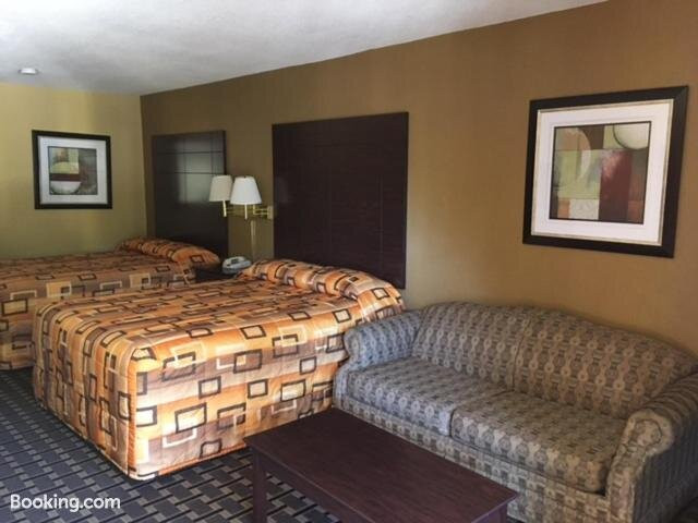 Executive Inn and Suites Longview主图