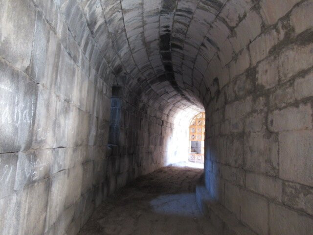 Gadara: The Roman Aqueduct-Irbid必去景点