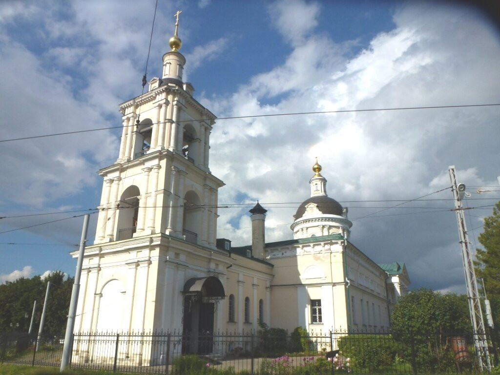 Church of Archangel Michael景点图片