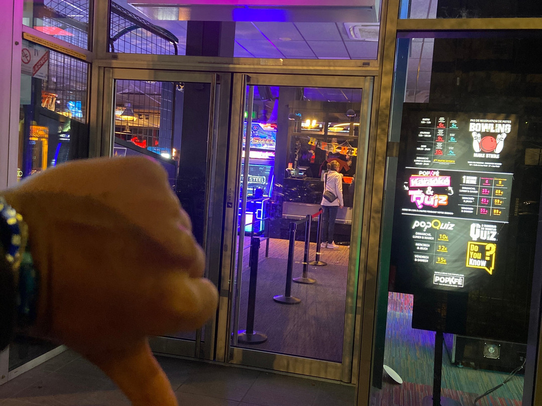 Bowling PopKfé景点图片